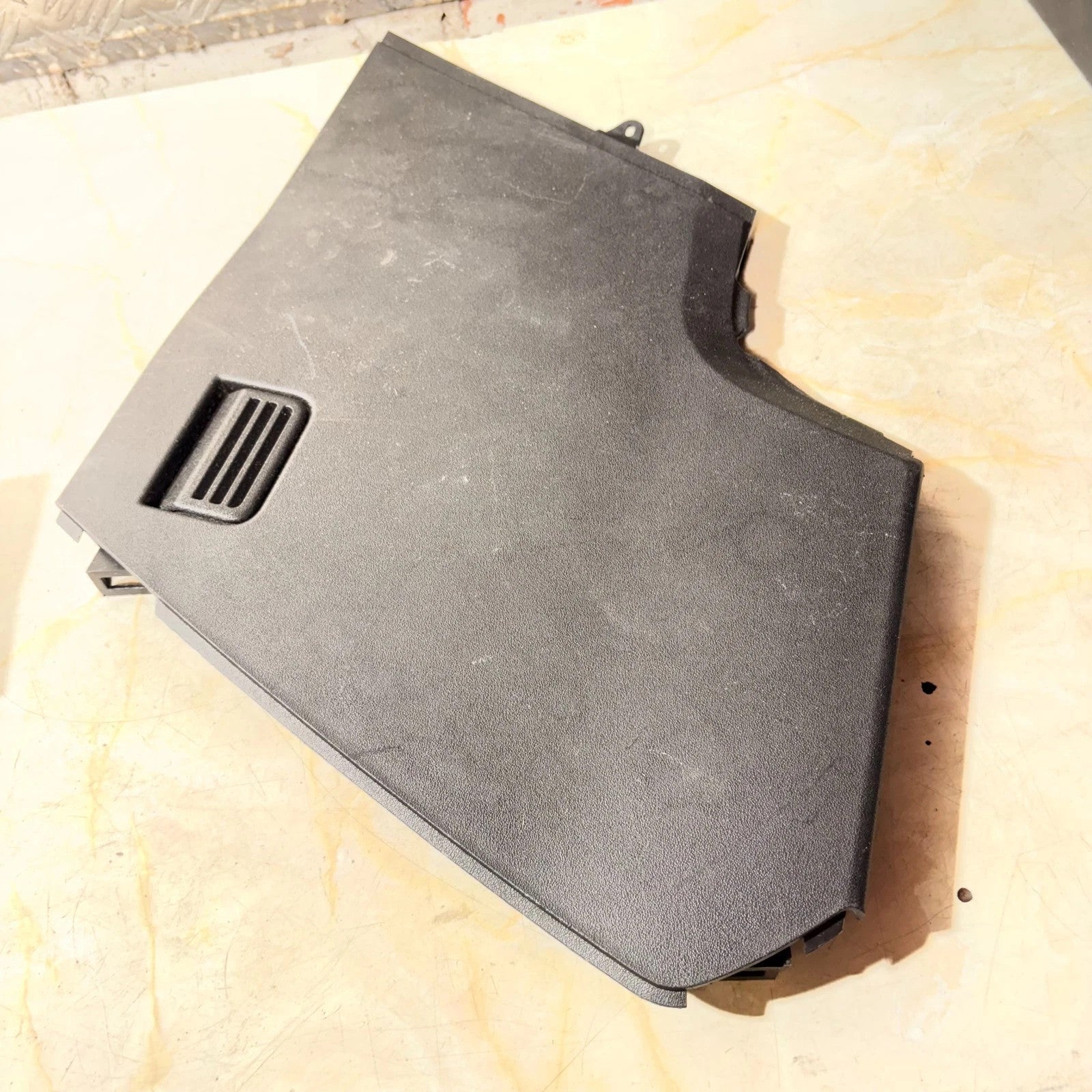 Land Rover Discovery Sport L550 2014-2019 Centre Console LH Trim FK72-044C73-B