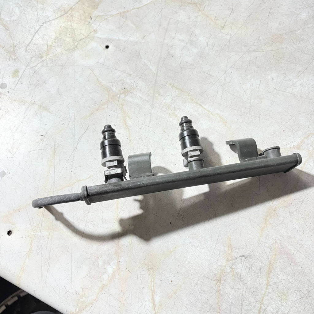 Smart Forfour W453 Fuel Injector Rail & Injectors Siemens Deka 2014-2019