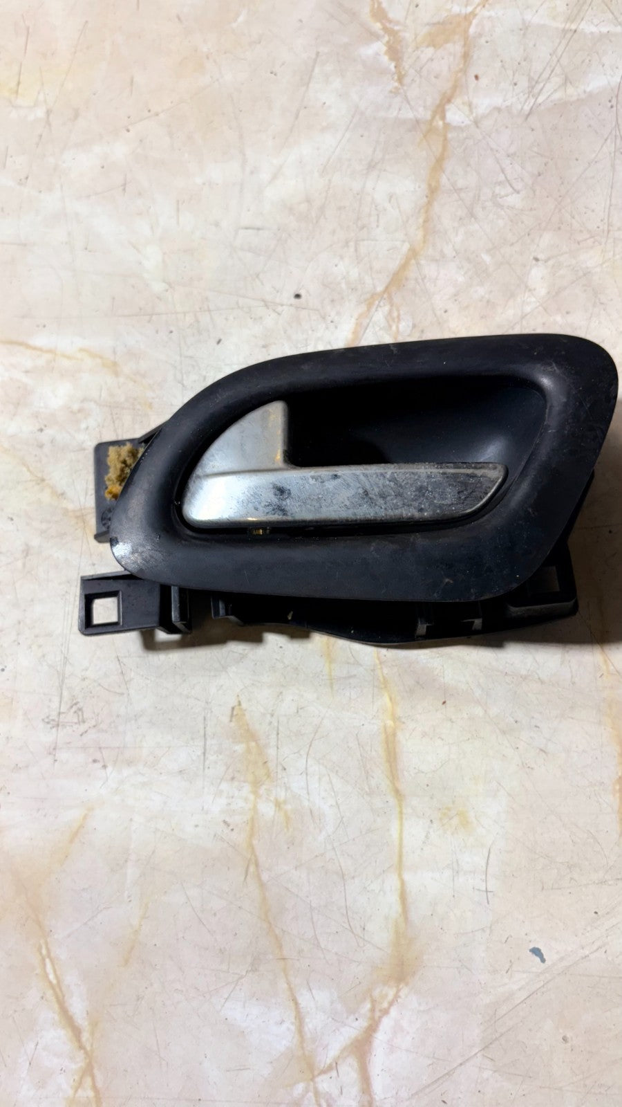 CITROEN PICASSO 2011 PASSENGER SIDE REAR INTERIOR DOOR HANDLE 1905002