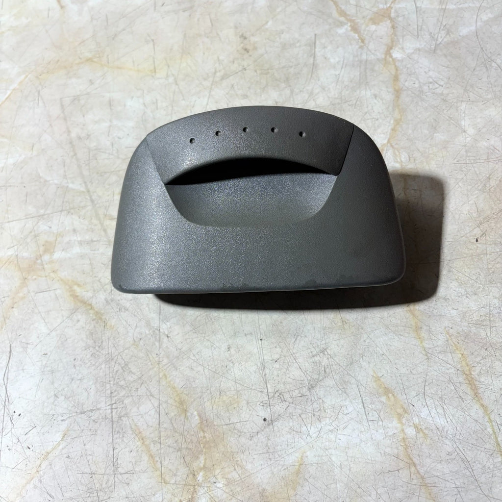 2001-2006 Hyundai Santa Fe Rear Center Console Ash Tray Ashtray Assembly