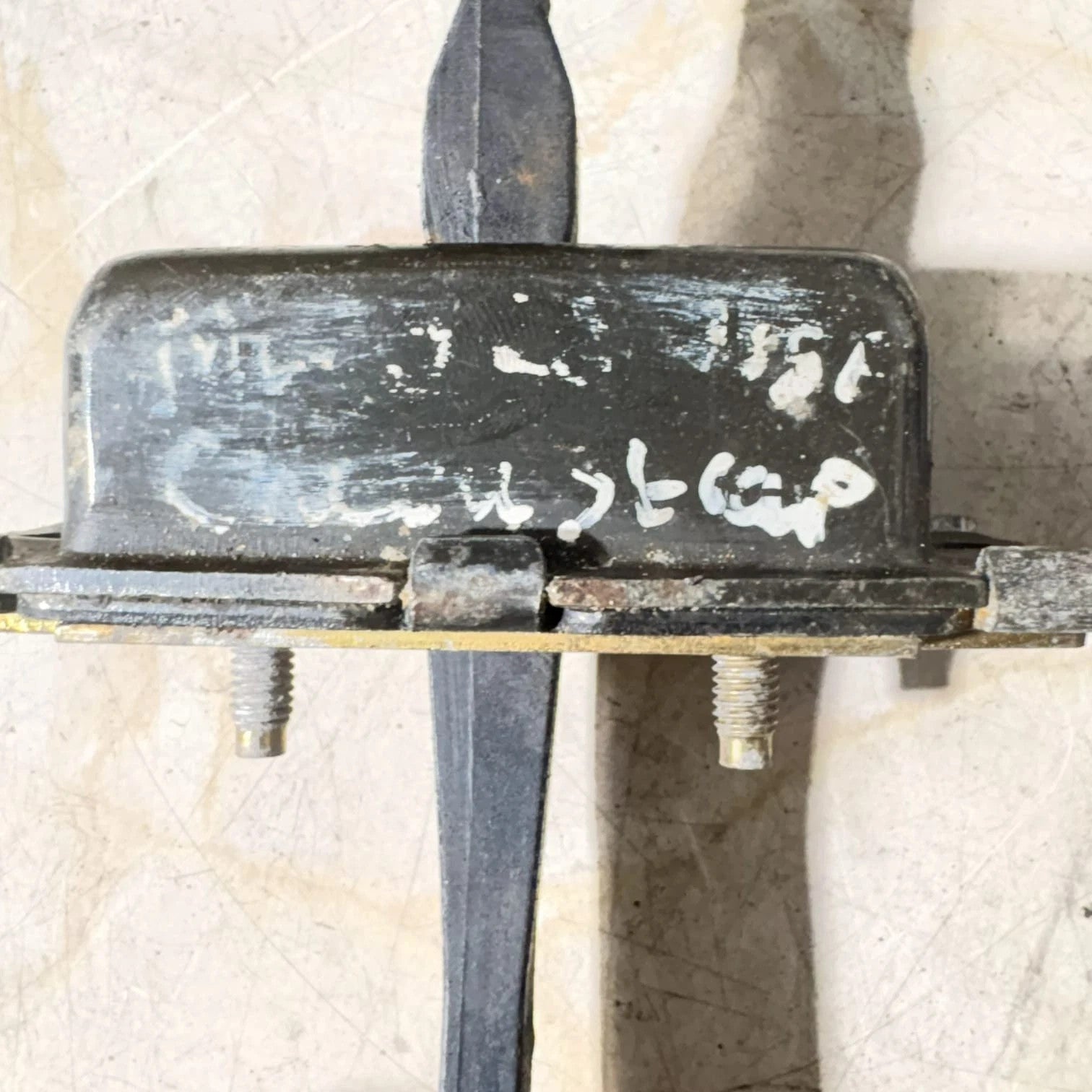 Mercedes ML320 W163 1998-2005 Front Right Door Check Strap A1637200116