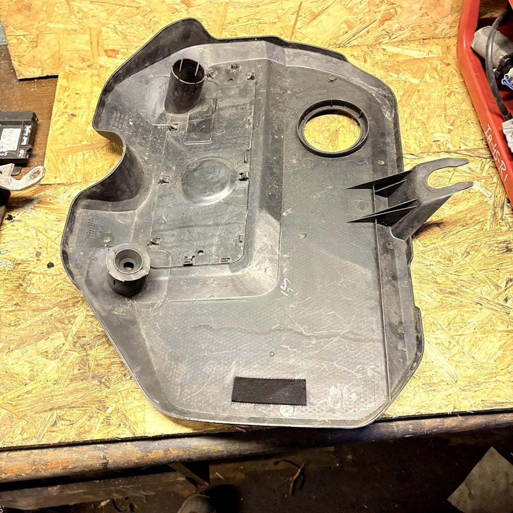 038103925 038103925 03103925bq Engine Cover (plastic trim UK112396847 SKODA 2007