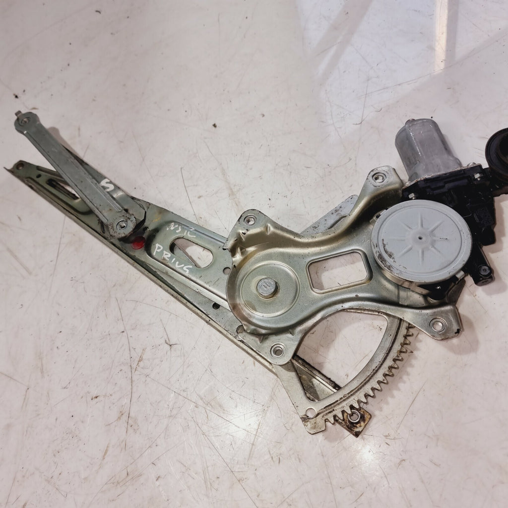 Toyota Prius 04-09 Passenger Rear Window Regulator 6980252070 0000370126