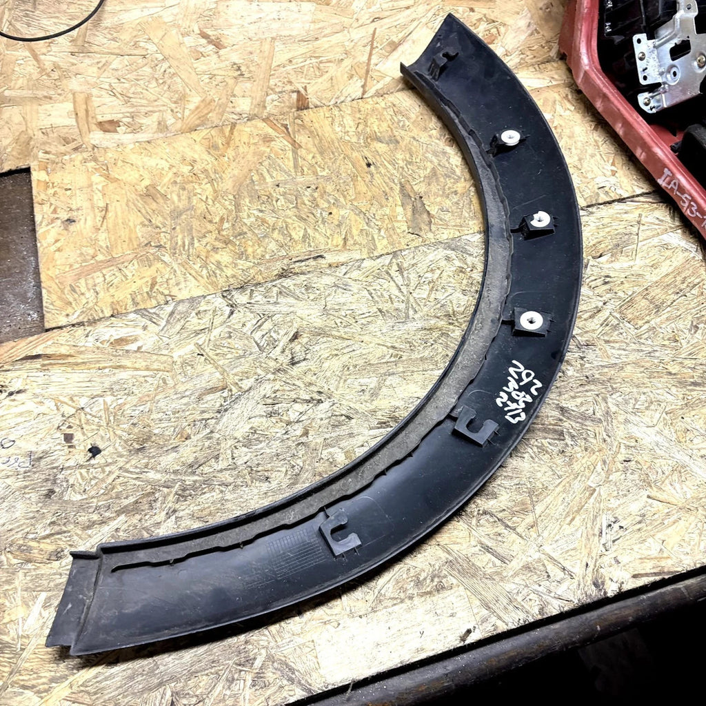 VOLVO S90 V90 LEFT REAR SIDE WHEEL ARCH COVER MOLDING TRIM