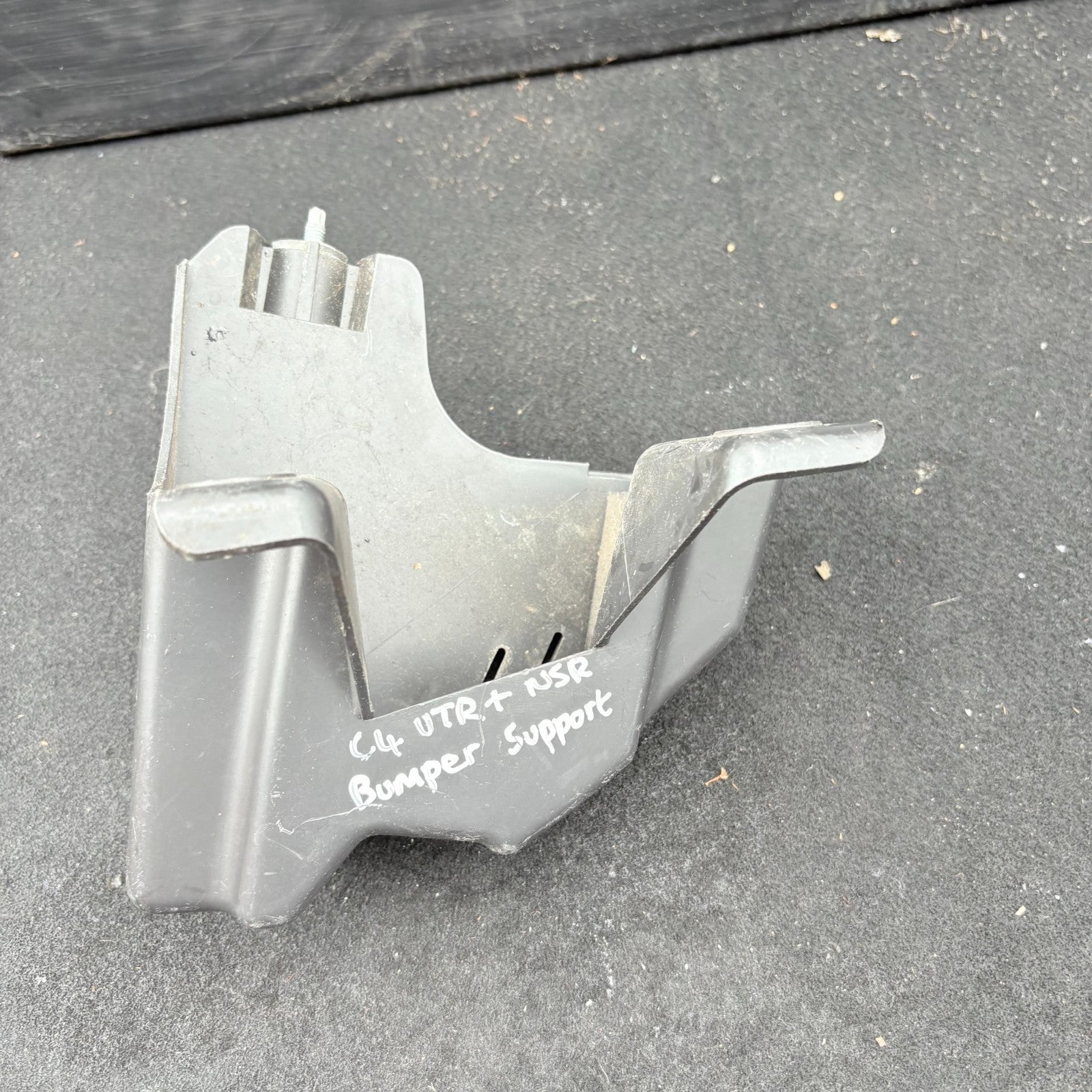 CITROËN C4 VTR PASSENGER REAR RIGHT SIDE 9652703580 BUMPER BRACKET