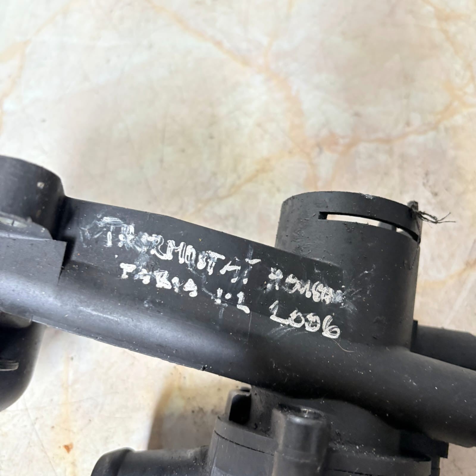 2006 SKODA FABIA THERMOSTAT HOUSING 03C 121 111 B