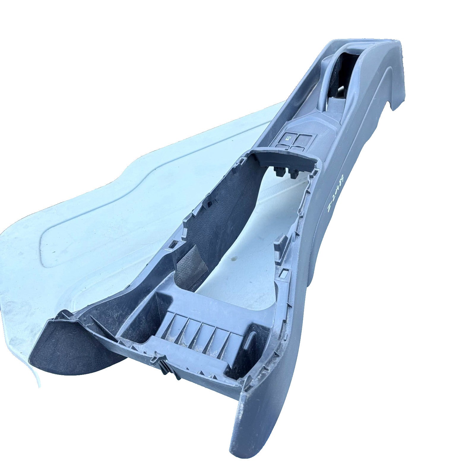 TOYOTA YARIS MK3 XP130 2011-2019 CENTRE CONSOLE CUP HOLDER 589100D290