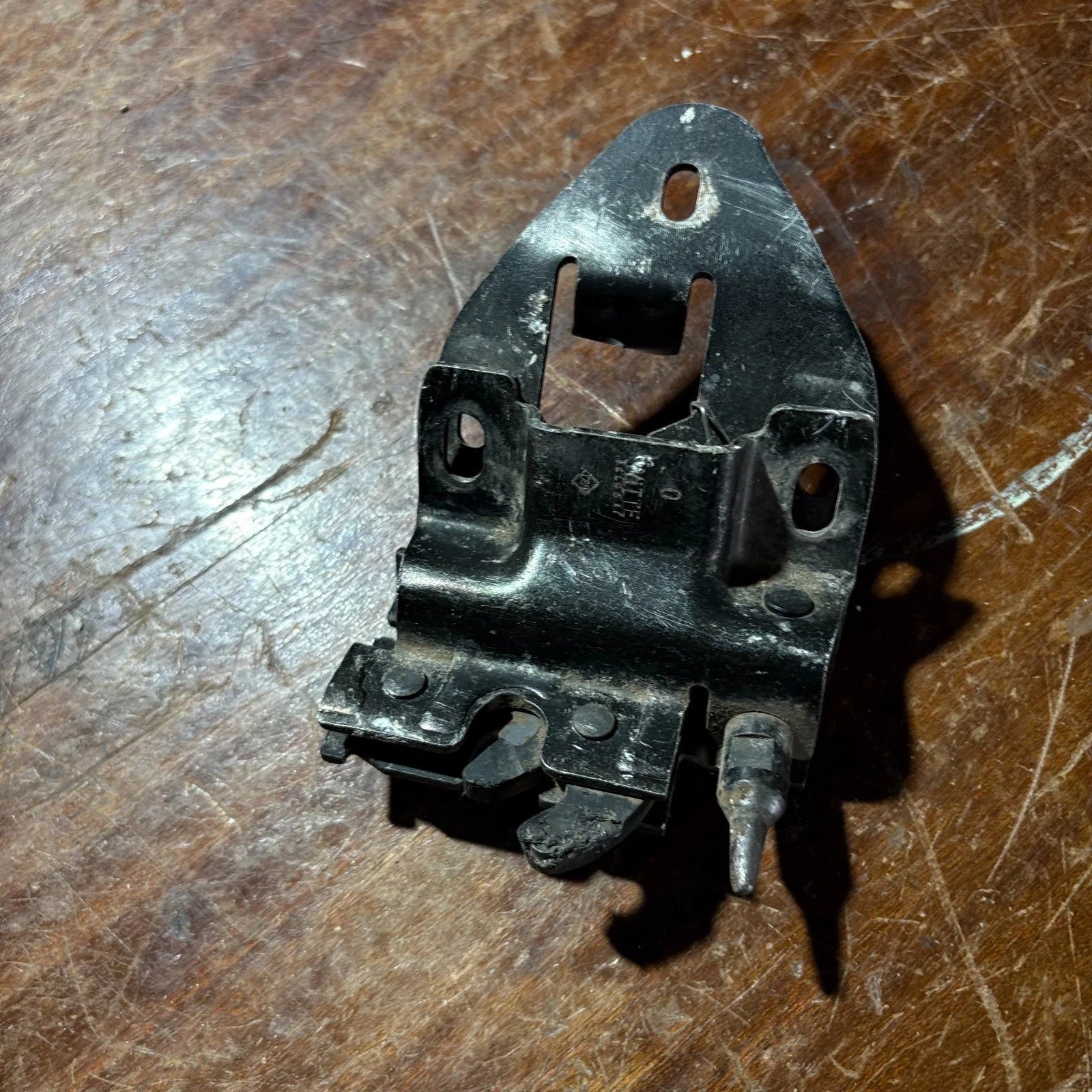 Nissan Primastar 2001-2014 Rear Right Door Top Lock Upper Catch Latch 8200049250