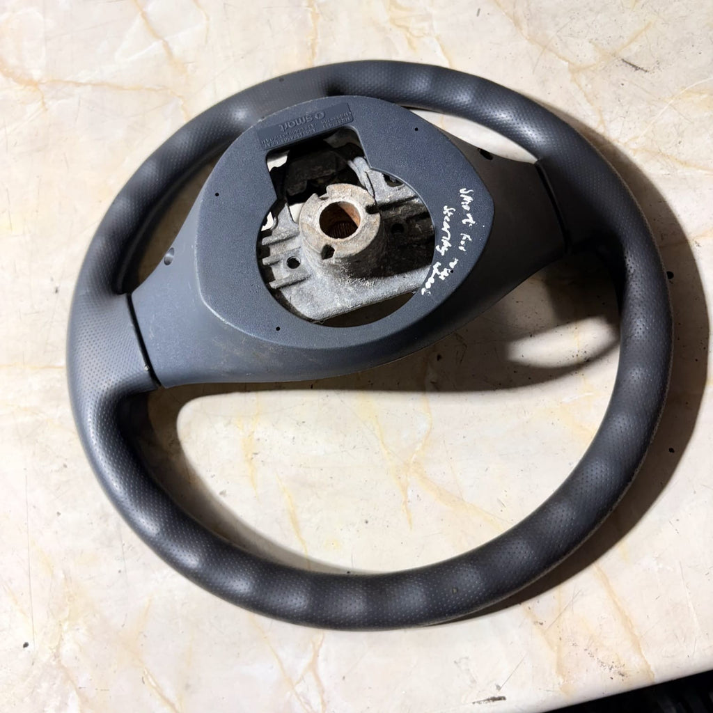 Mitsubishi Colt Z2 Z3 & Smart Forfour Steering Wheel MR977533 6027645D
