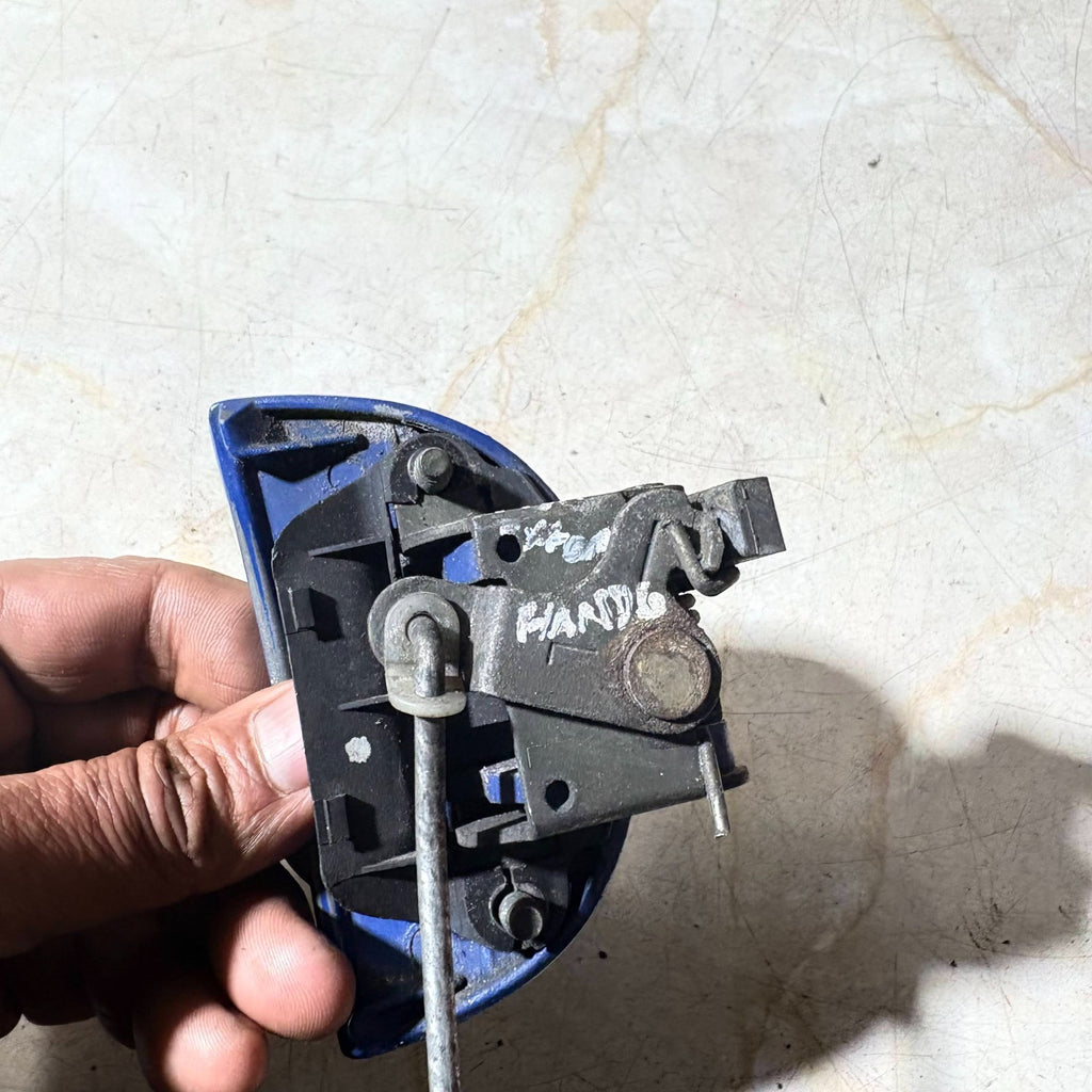 Nissan Vanette C22 2001–2005 Front Nearest Passenger Side Door Handle