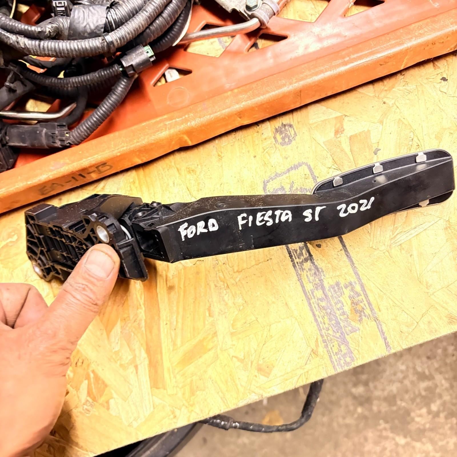 FORD FIESTA ST-3  17-22 ACCELERATOR THROTTLE PEDAL H1BC9F836AAD