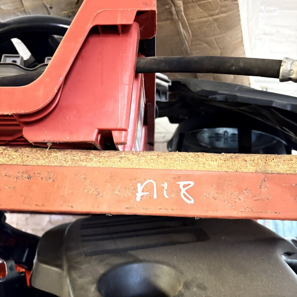 Mercecdes SPORTAGE NQ5 1.6 AIR CON CONDITIONING PIPE 97762-N7200 2007C1061