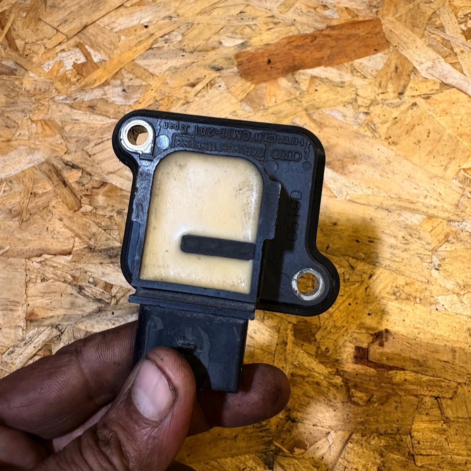 AUDI TT 1998-2006 IGNITION COIL PACK 06B905115E