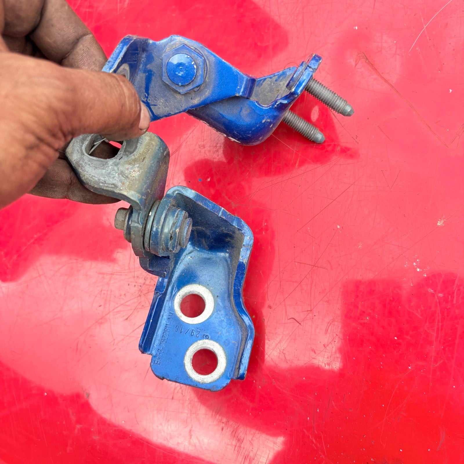 FORD ECOSPORT 2016 REAR LEFT DOOR HINGE BB53-7826801-AM
