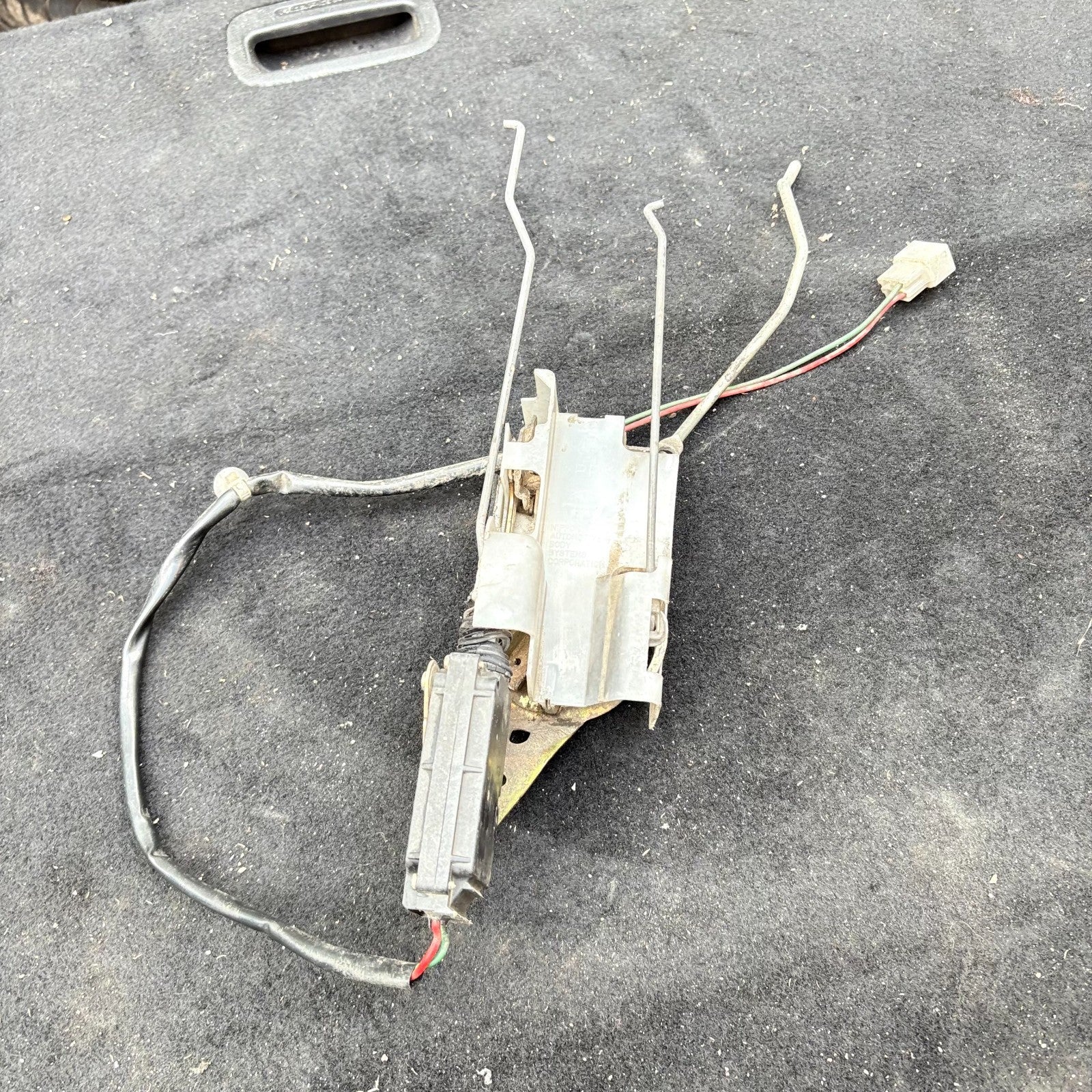 HONDA CIVIC 1992-2000 FRONT RIGHT DRIVERS DOOR LOCK LATCH ACTUATOR N-BS OSF