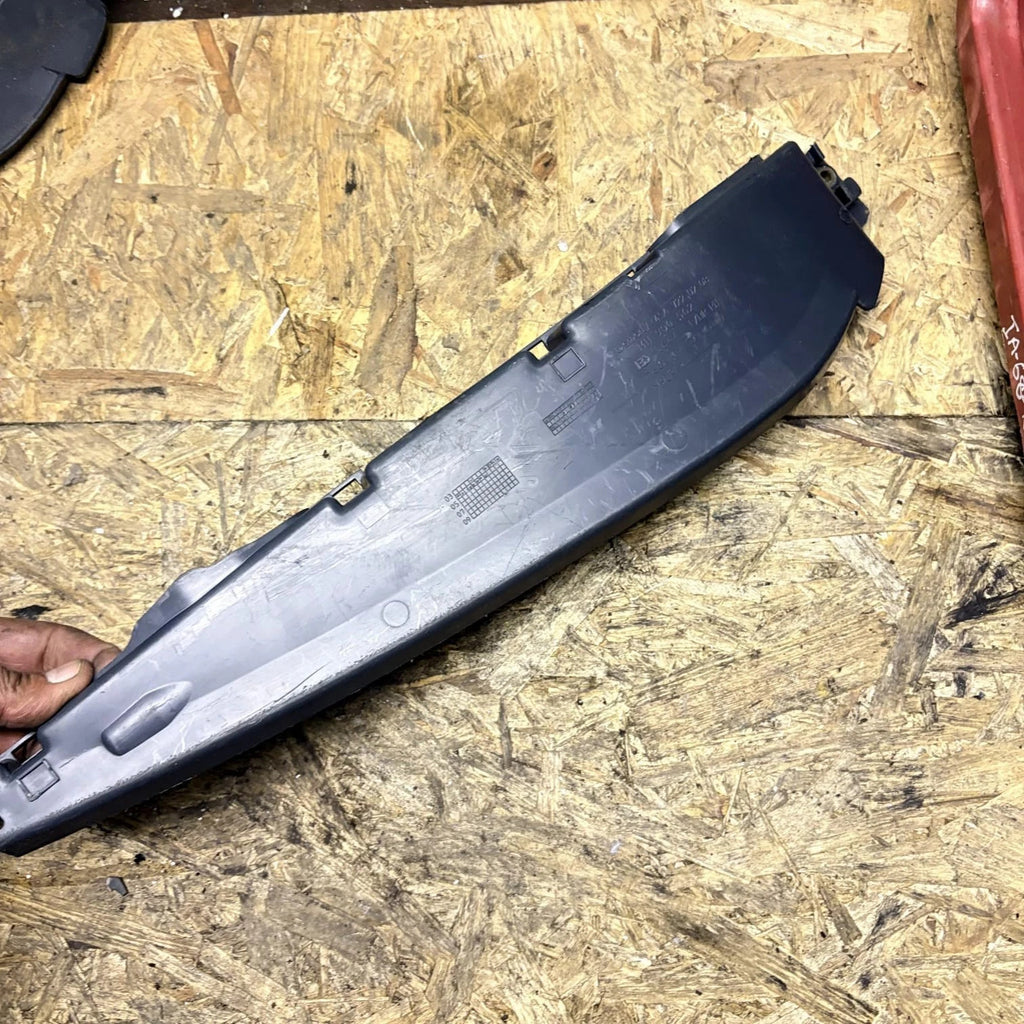 Smart Forfour W454 2004-2006 Front Right Door Hinge Cover Trim A4547220208