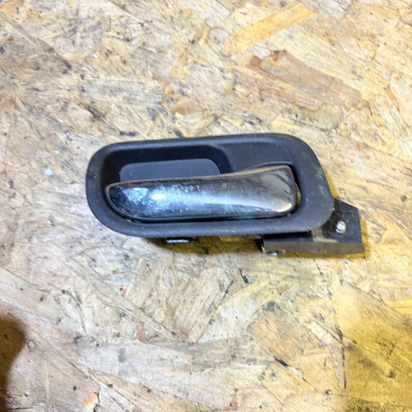 2003-2007 HONDA ACCORD DRIVER REAR RIGHT SIDE INNER DOOR HANDLE