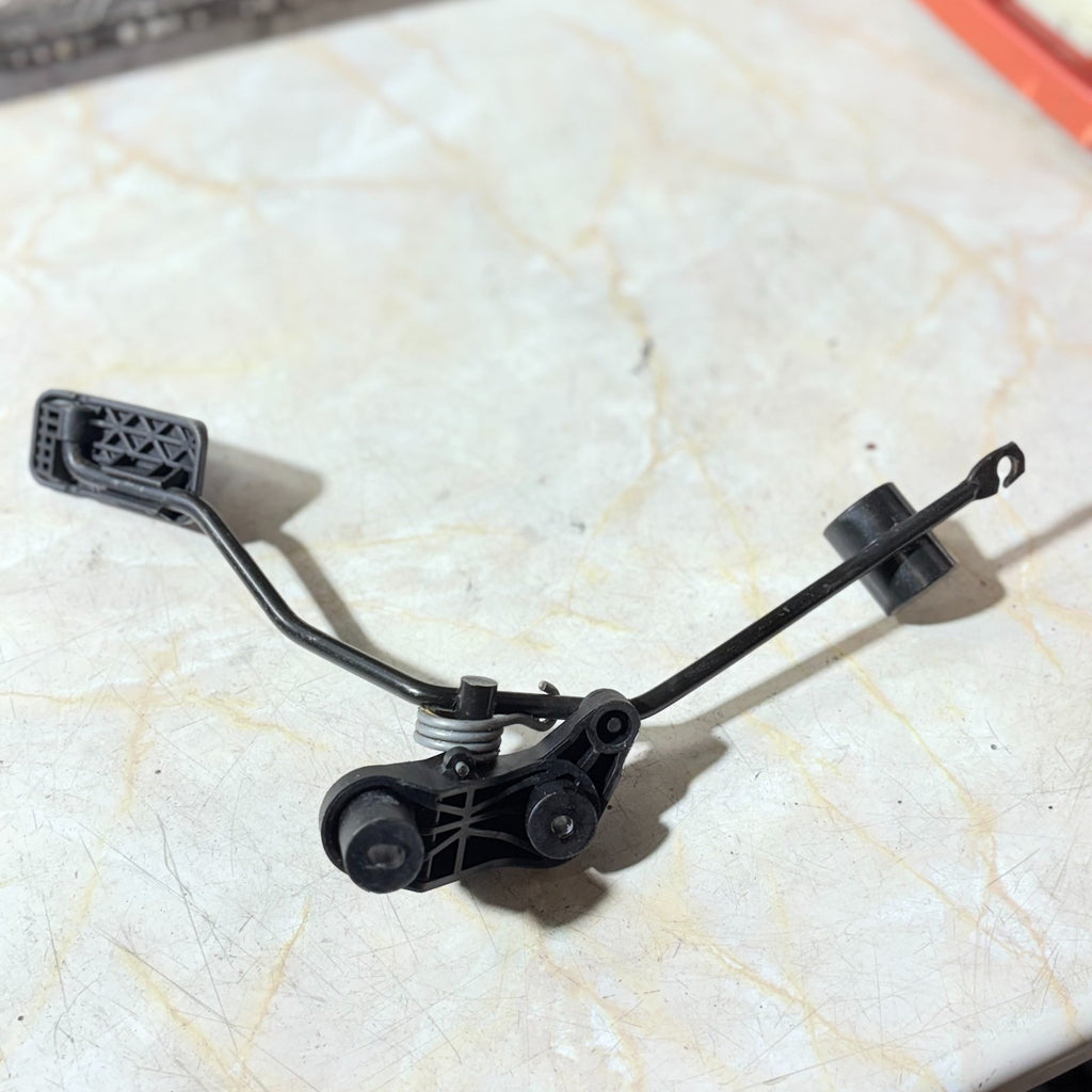 TOYOTA AYGO 2006-2013 ACCELERATOR THROTTLE PEDAL