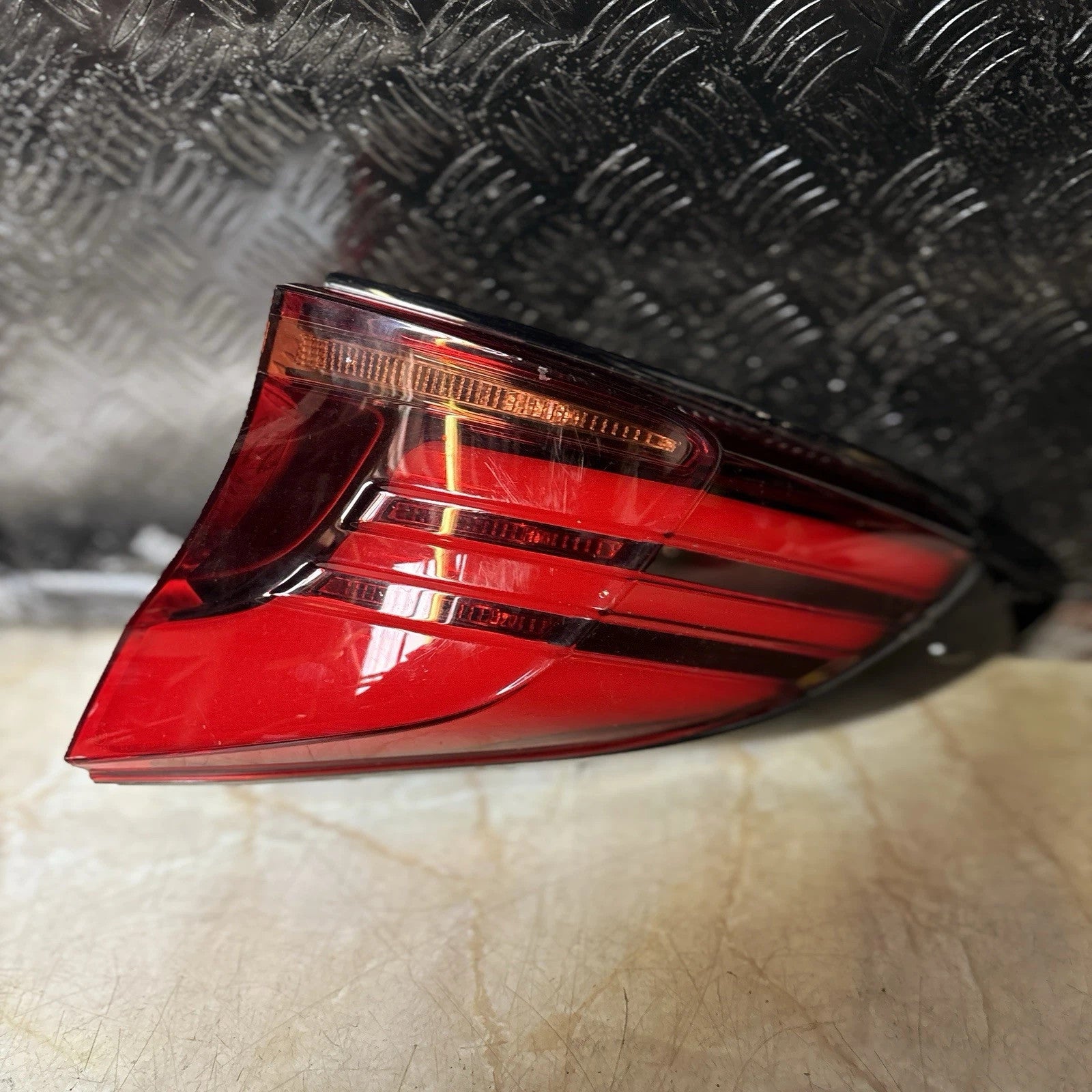 TOYOTA C-HR CHR DRIVER SIDE REAR LIGHT 81550F4130 MK1 2019-2024