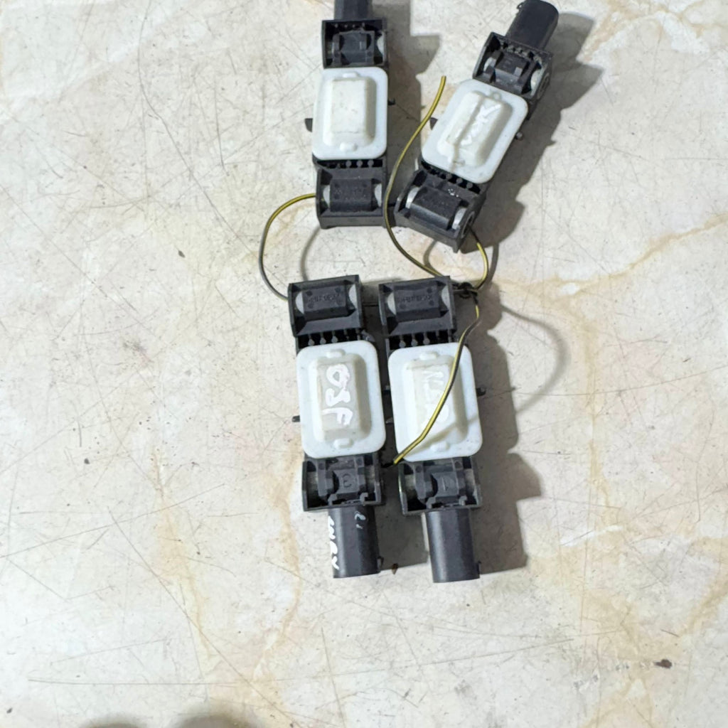 CHRYSLER 300 Impact Sensor x4 OSF,NSF,OSR,NSR 2008 04671779AC