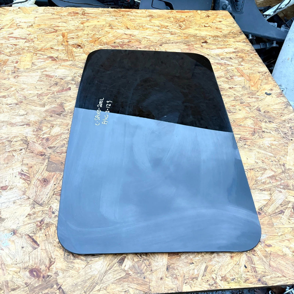 2002 CITROEN SAXO DESIRE - SUNROOF ORIGINAL GLASS