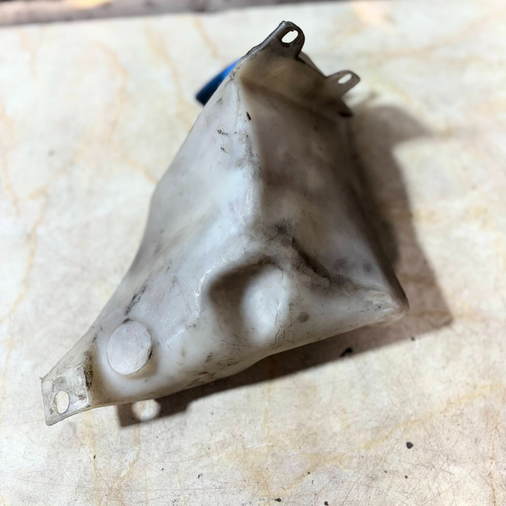 VW Polo MK3 6N1 6N2 1994-2002 Windscreen Washer Bottle Tank Reservoir 6N0955453