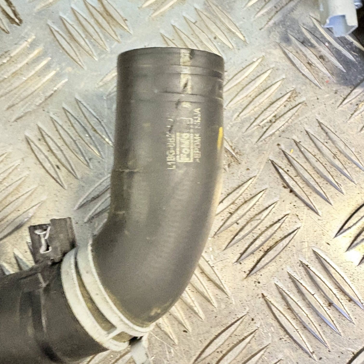 Ford Fiesta St Mk8 2017-2023 Coolant Hose Pipe 25412-D3100