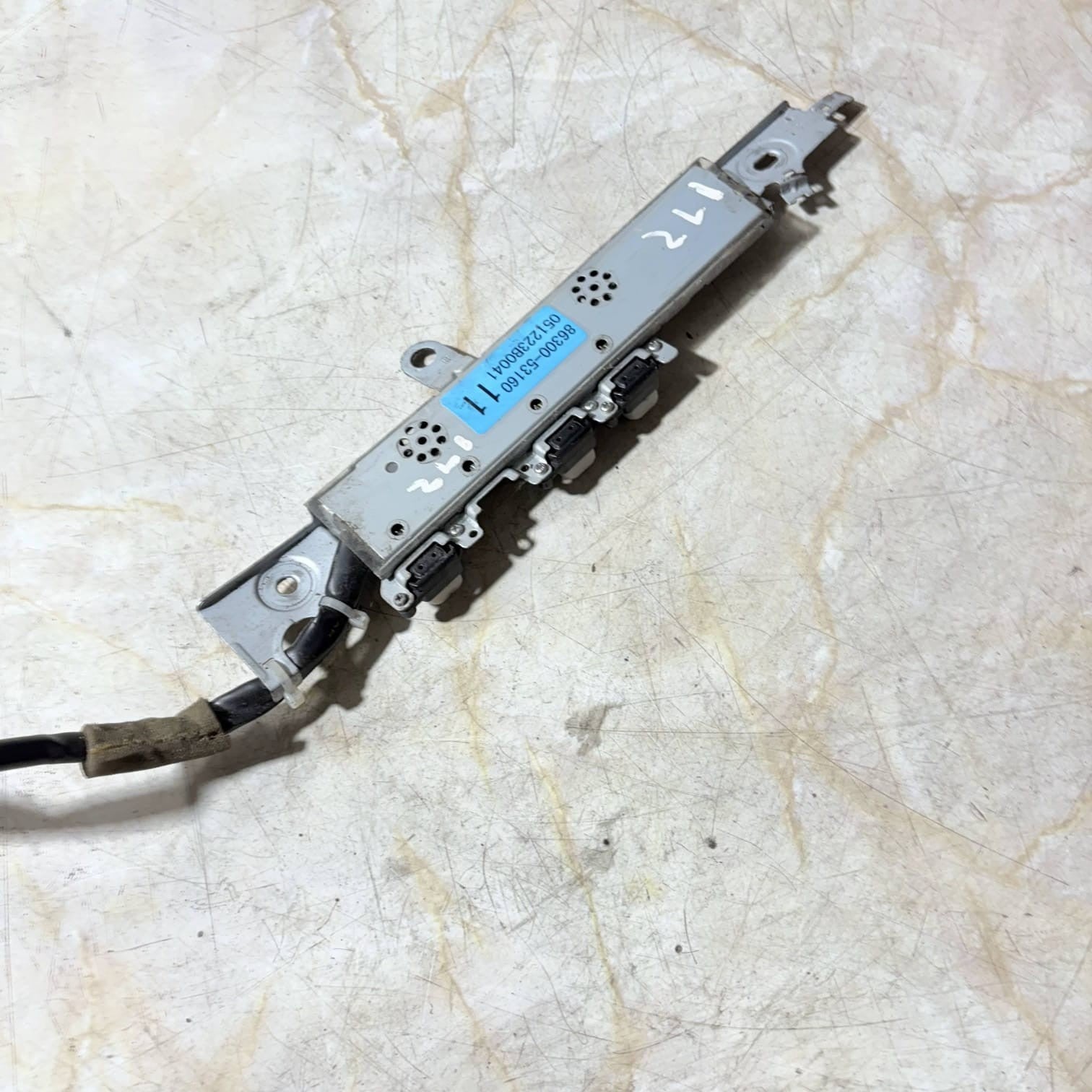 LEXUS IS220d IS250 2005-2008 Aerial Antenna Amplifier Module 86300-53160 XE20