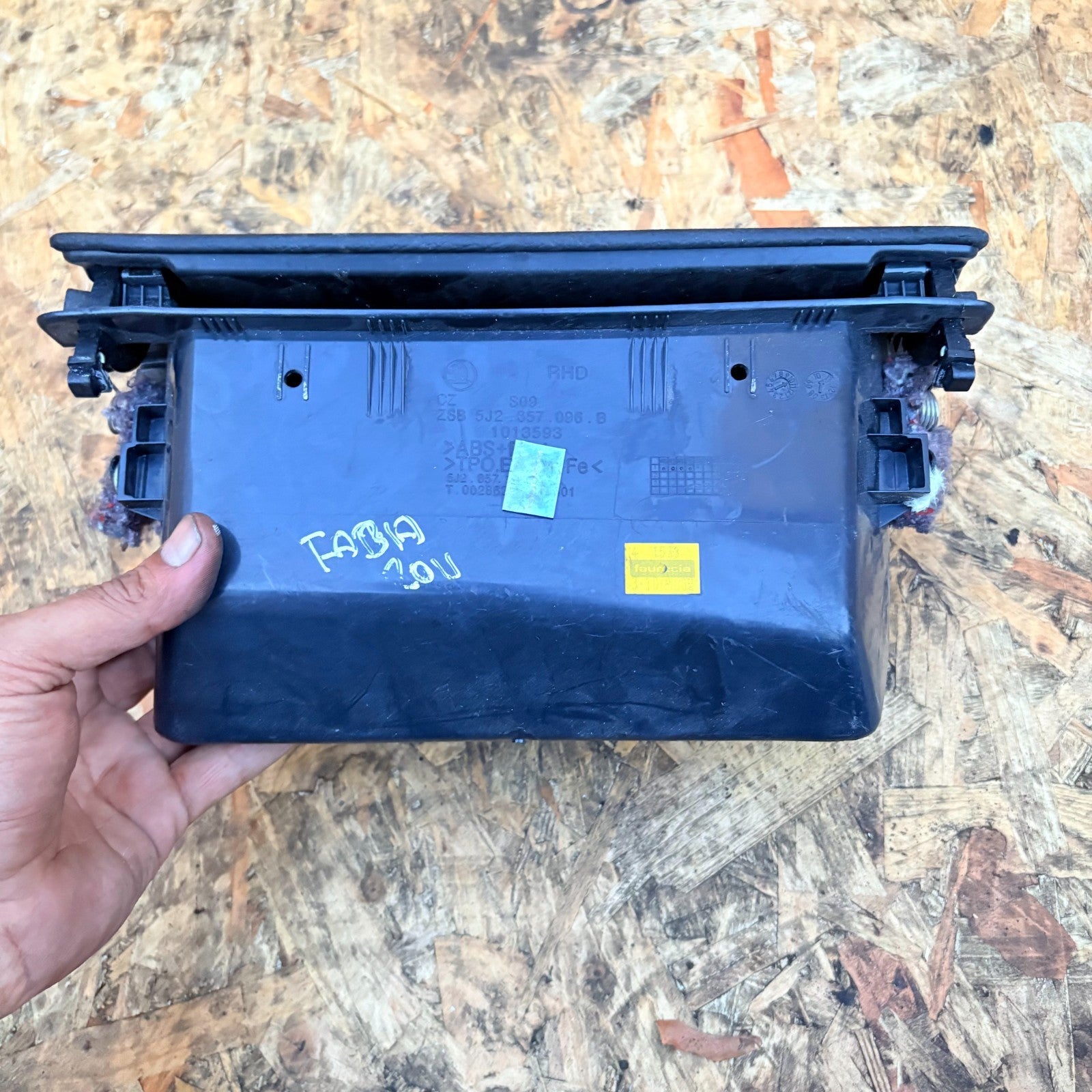 Skoda Fabia Mk2 2010-2014 Glove Box Compartment 5J2857096B