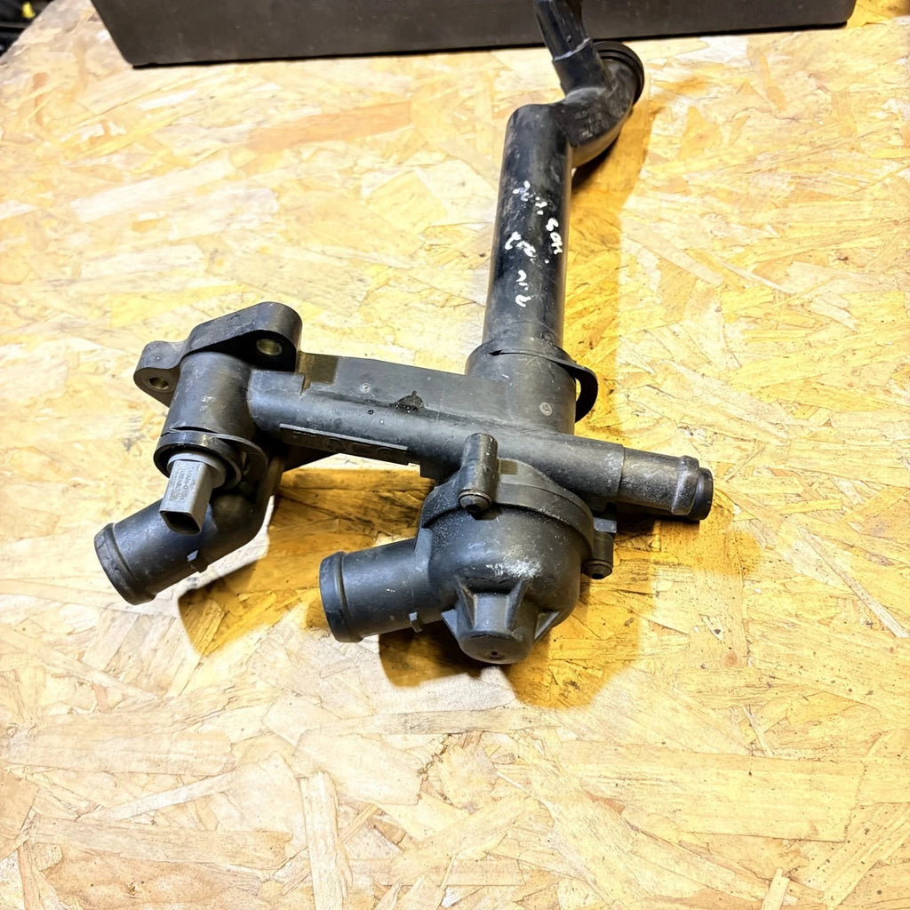 Vw Volkswagen Fox Radiator Pipe Water Pipe Pants (Water Pants) VB8CZ