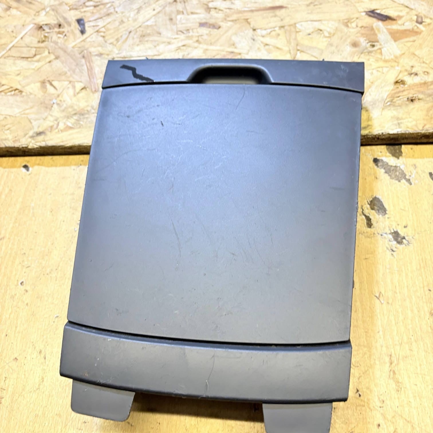 Suzuki Splash/Vauxhall Agila B 2008-2014 Cubby Box 73821-51K0