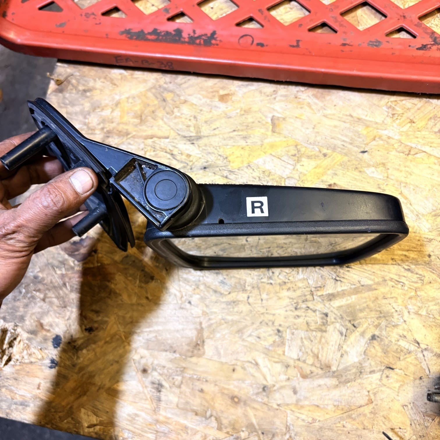 NISSAN NAVARA DIESEL MANUAL WING MIRROR E402501
