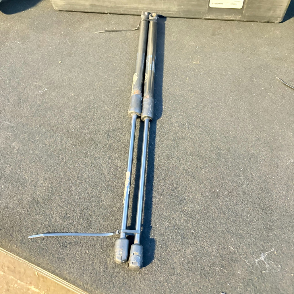 Skoda Octavia Mk2 1Z3 2004-2013 5dr Hatch Bootlid Tailgate Gas Struts Pair