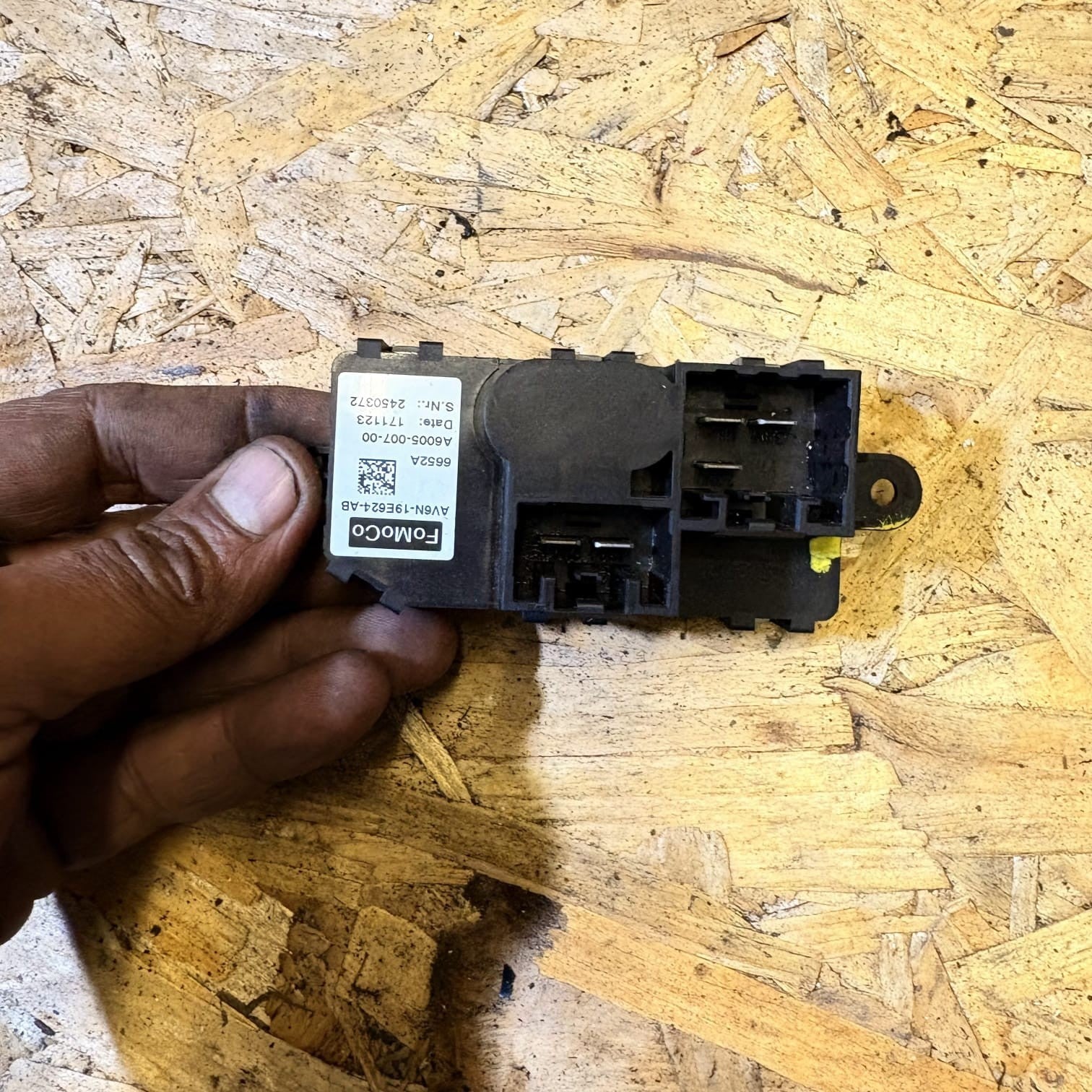 2018 FORD C-MAX GRAND 1.5 DIESEL HEATER BLOWER MOTOR RESISTOR A6005-007-00