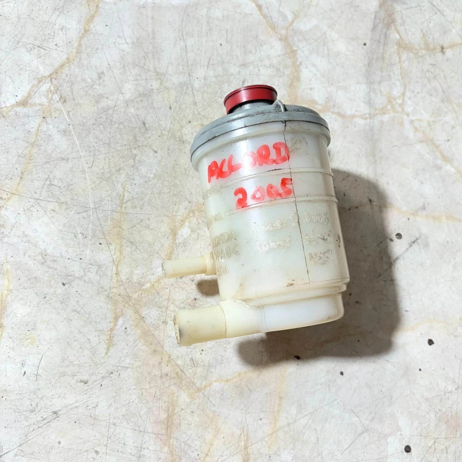 HONDA ACCORD 2003-2007 Power Steering Fluid Reservior