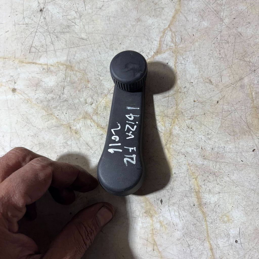 SEAT IBIZA 2016 FR WINDOW WINDER HANDLE