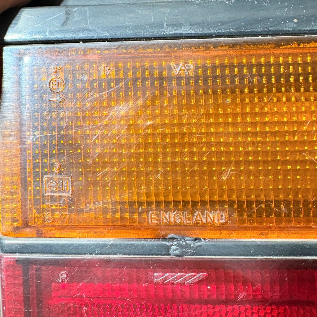 86-87 Civic 4Dr RearRight Taillight Combination Brake Signal Stop Lamp