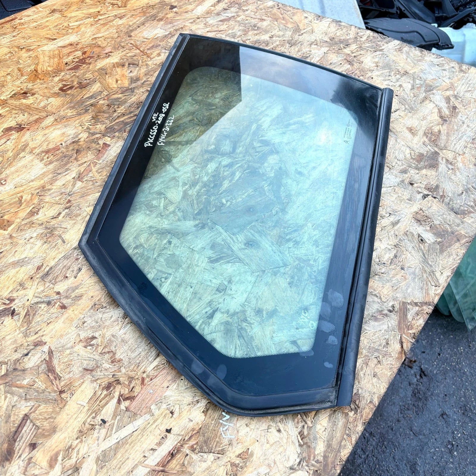 Citroen C4 Picasso Mk1 2006-2013 5dr Rear Right Quarter Window Glass Green Tint