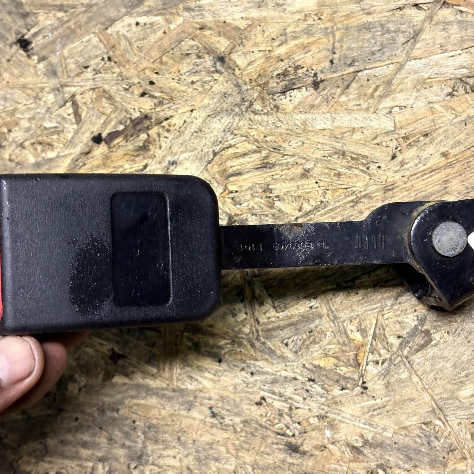 Peugeot 307 Rear Right Seat Belt Buckle Clip B6009409 2001-2008
