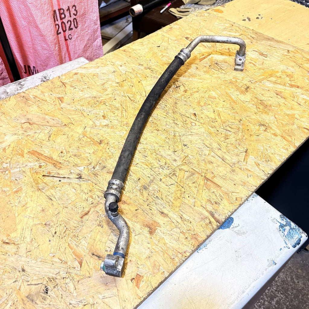RENAULT CLIO MK4 12-19 AC AIR CON CONDITIONING HOSE PIPE 0.9 PETROL 924544059