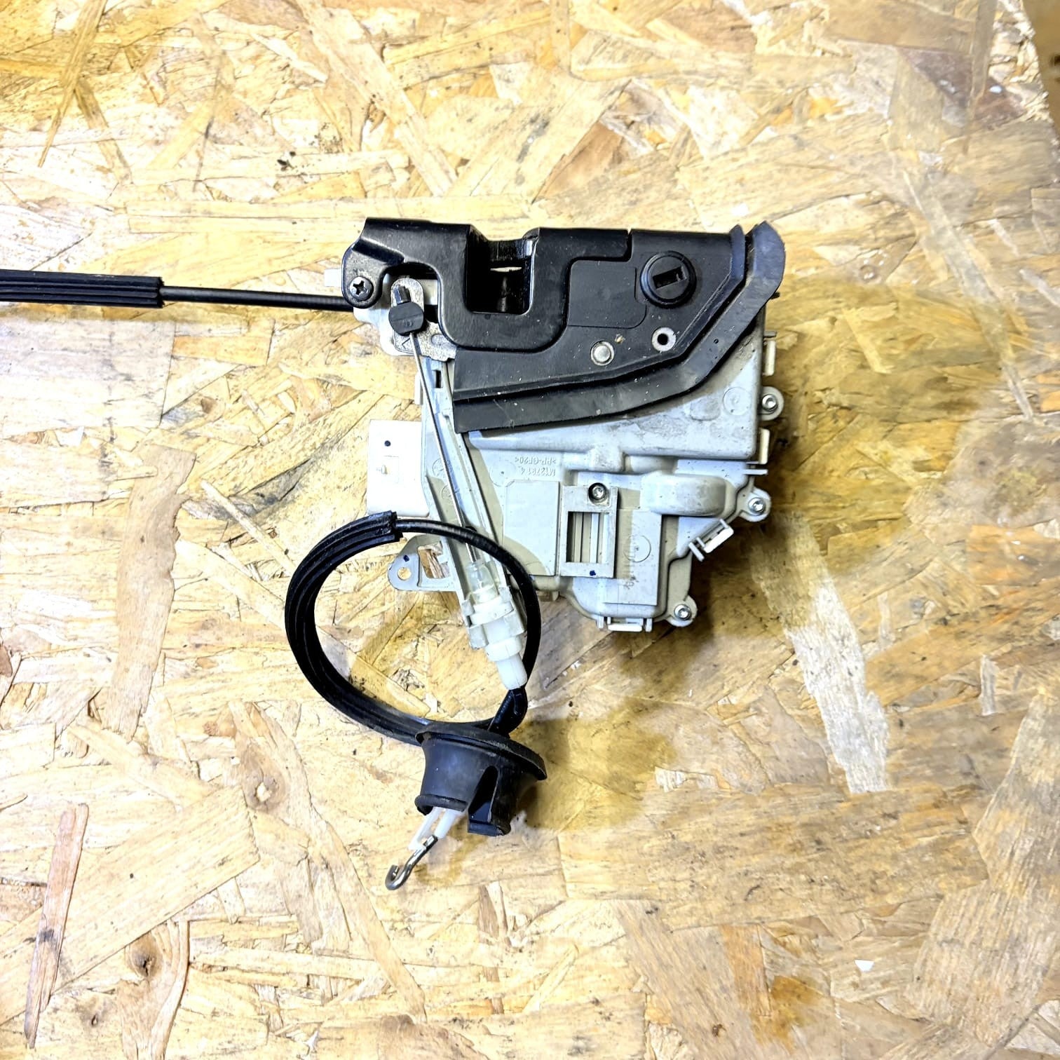 Audi A4 B8 2008-2015 NSR Rear Left Door Lock Latch Actuator 8K0839015C