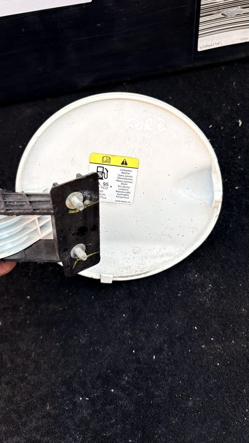PEUGEOT 108 (C1, Aygo 2010) White Fuel Filler Flap (NO Cap) 175622254428