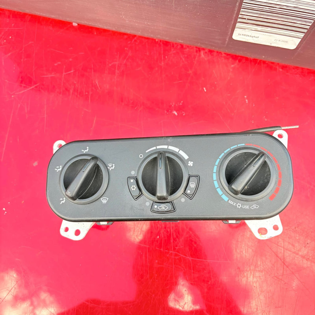 JEEP PATRIOT 2008 HEATER CONTROL Panel A/C UNIT P55111874AC 58024M PARTS