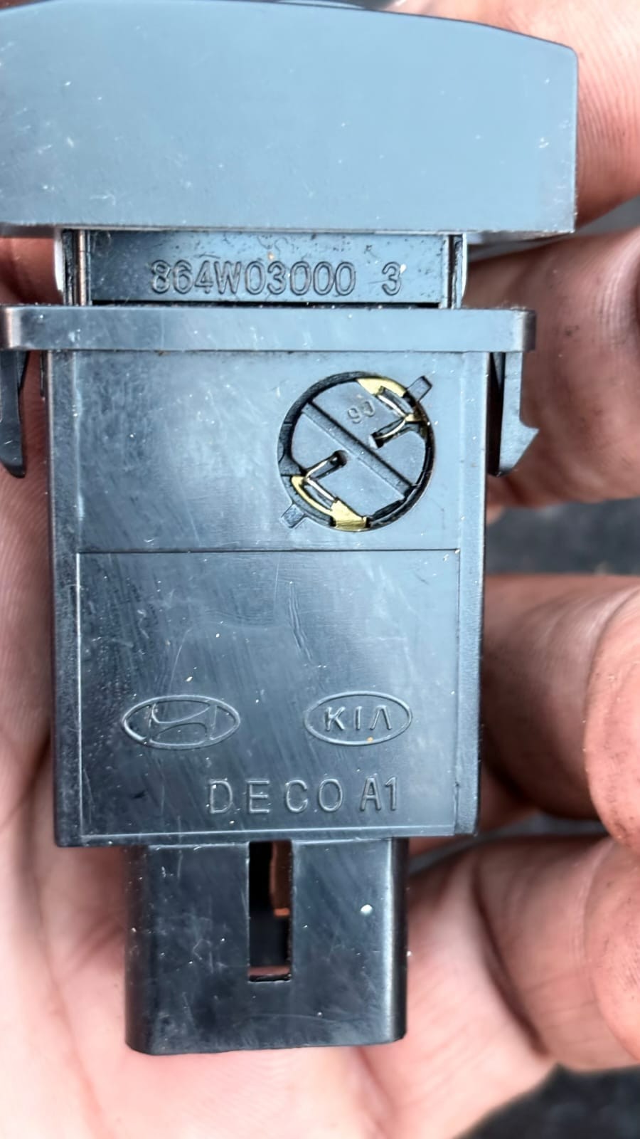 Hyundai Accent Demist switch KIA