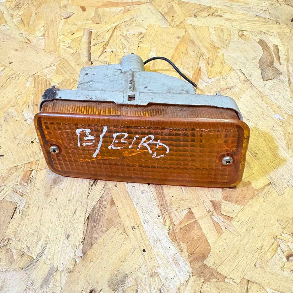 Nissan Bluebird Turn Signal Light 6264