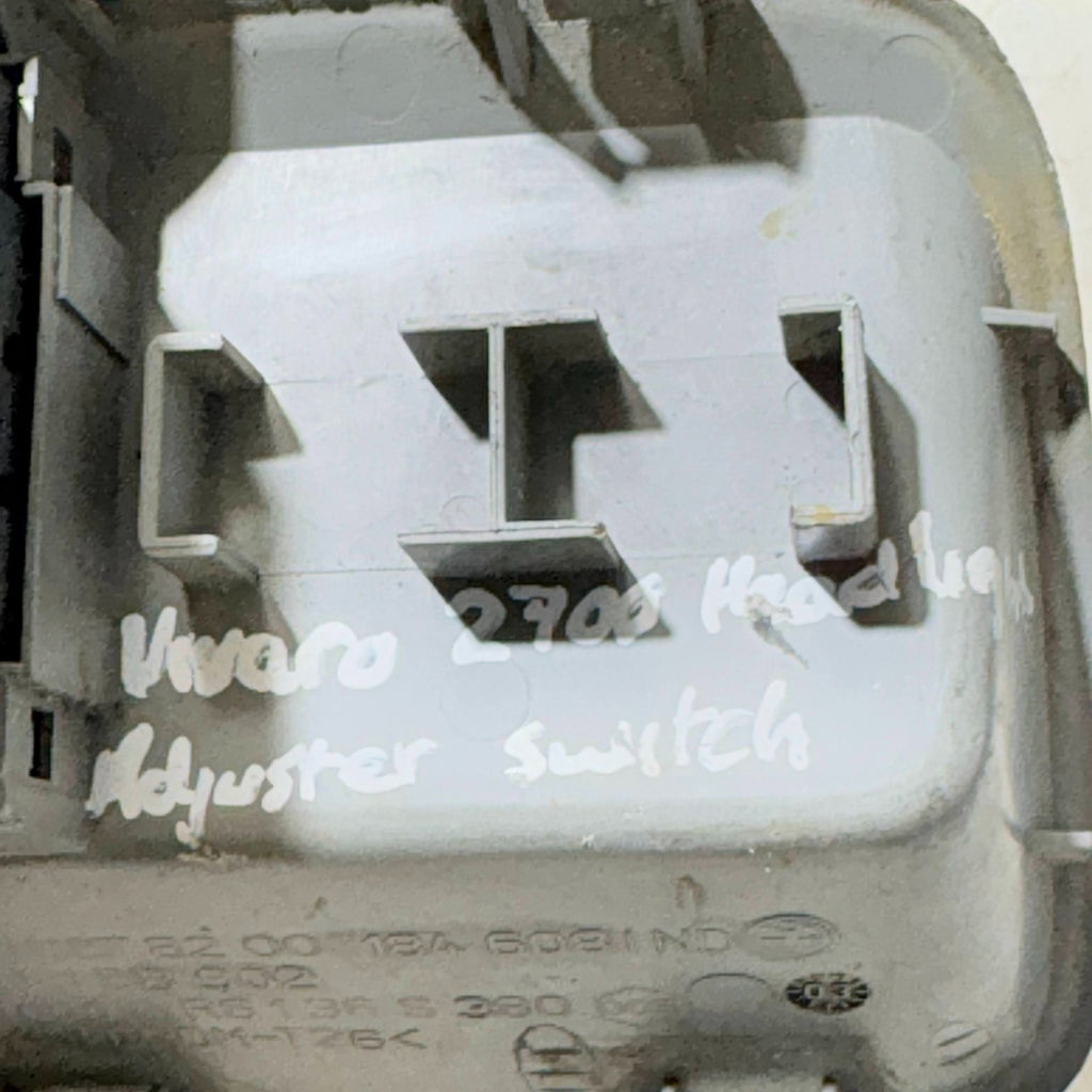 Renault Trafic II Vauxhall Vivaro A Headlight Switch Cover Trim Grey 91 168 902
