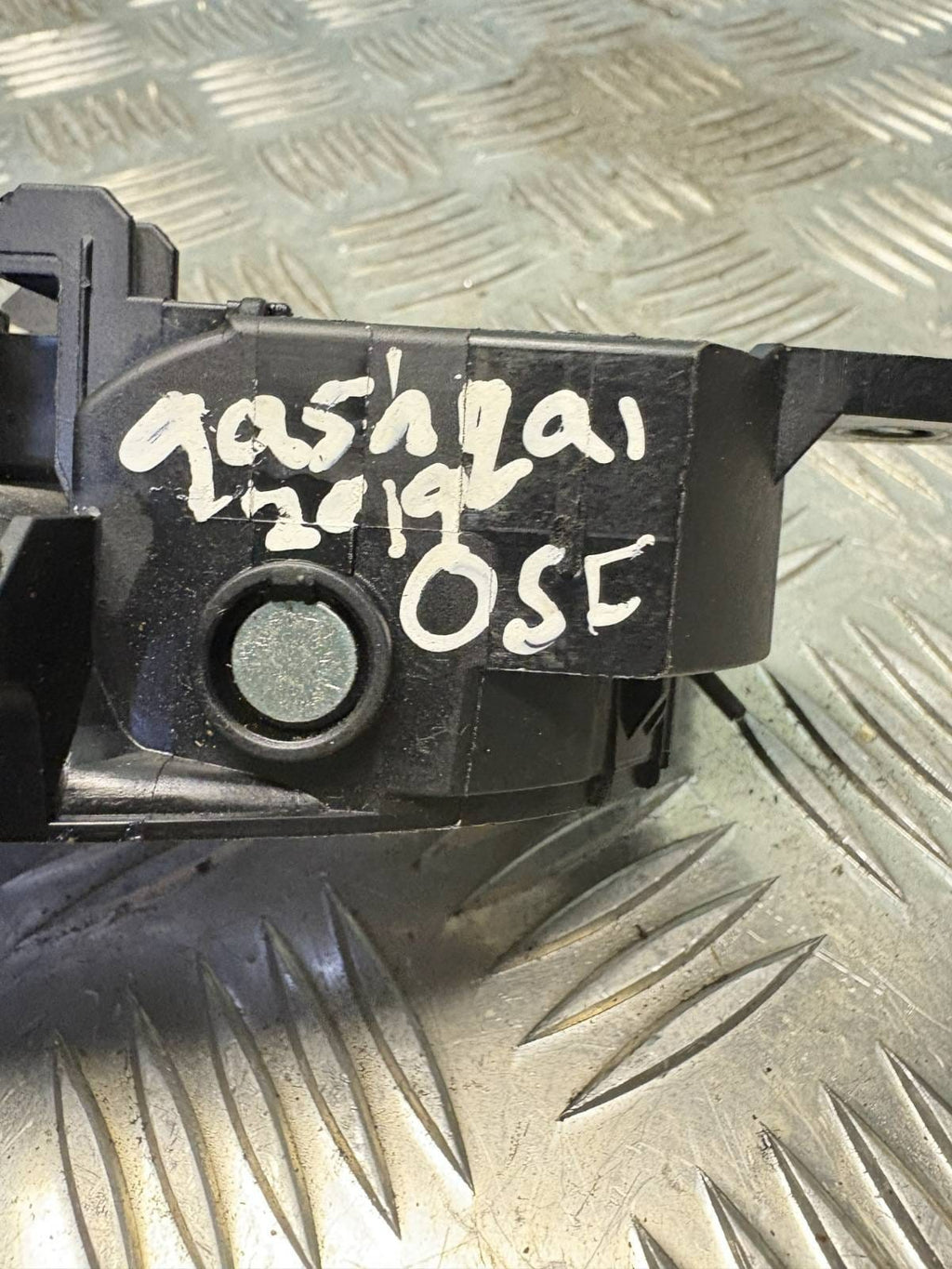 NISSAN QASHQAI J11 2019 INTERIOR DOOR HANDLE REAR RIGHT DRIVER SIDE 80670-4EA0A