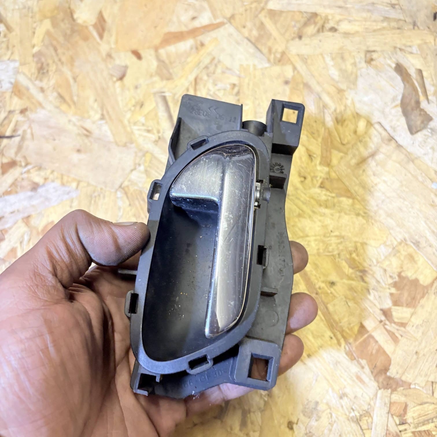 CITROEN C4 2008 DOOR HANDLE INTERIOR DRIVER FRONT SIDE OFFSIDE 100127387
