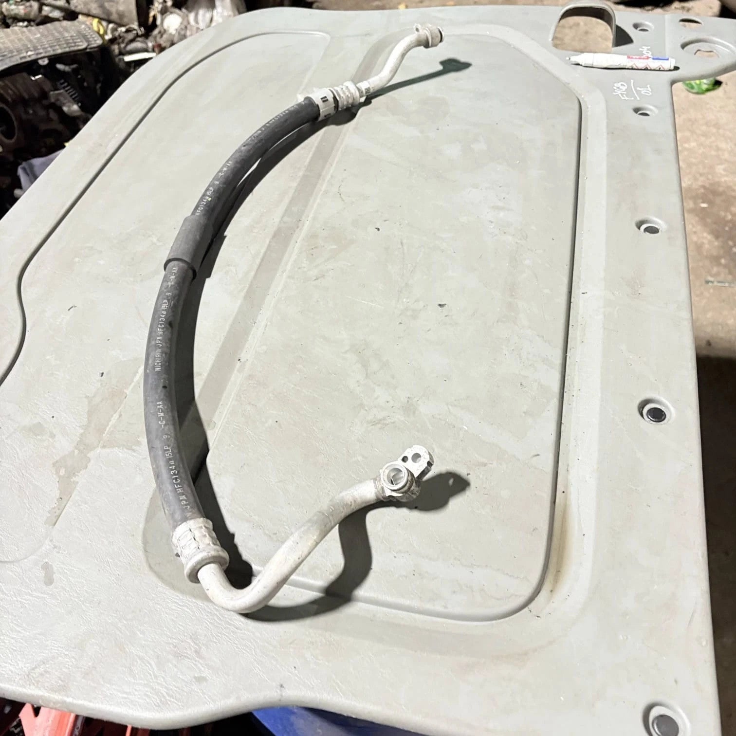 Honda CR-V Mk3 2007-2012 AC Air Con Pipe Hose 80311SWYG02 80311-SWY-G02