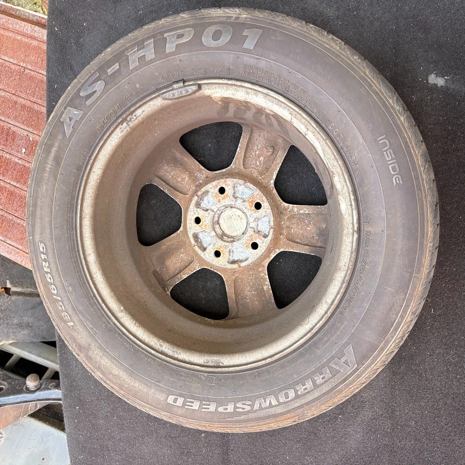 Hyundai i30 MK1 FD 07-12 15 Inch Alloy Wheel Rim 195/65R15 52910-2L100